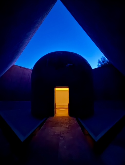 Secuencia lumínica de James Turrell en Montenmedio