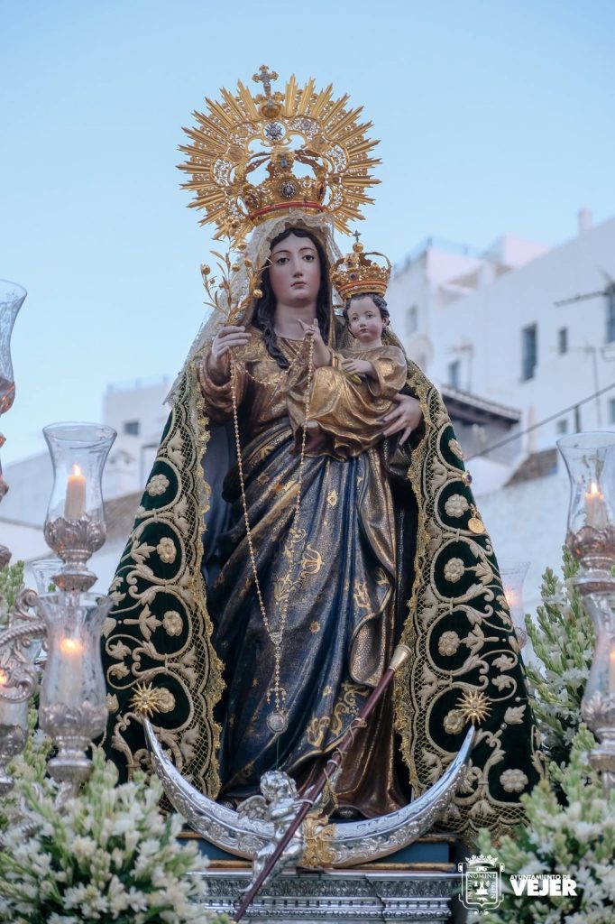 Ntra. Sra. de la Oliva Coronada.